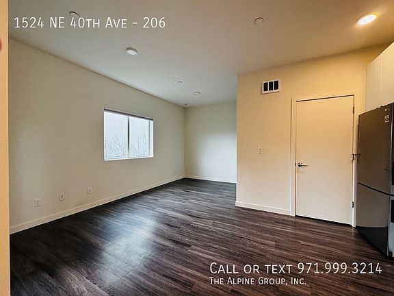 5th image of 1524 NE 40th Ave #206