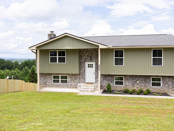 4th image of 6909 Sandy Cove Dr