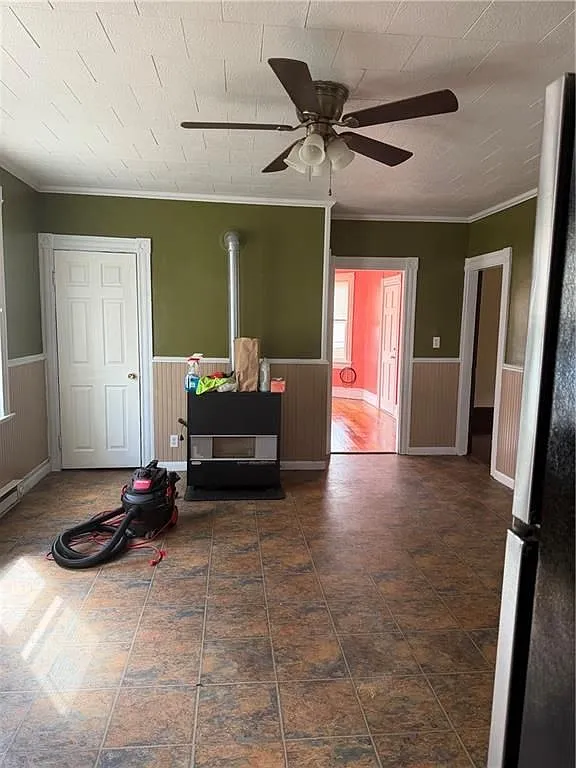 3 bed, 1.0 bath, 1234 sqft, $1,800 — Photo 4