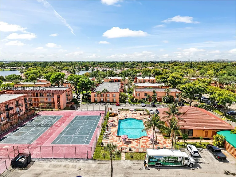 7231 Miami Lakes Dr #C5 — Photo 11
