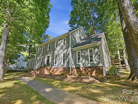 4th image of 11103 Idlewild Rd