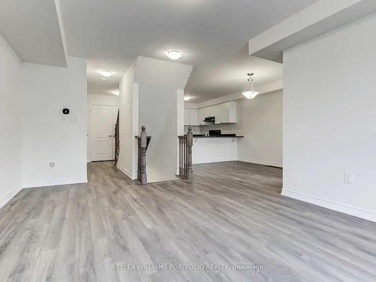 7 Bluegill Cres — Photo 7