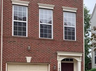 11457 Log Ridge Dr, Fairfax, VA 22030