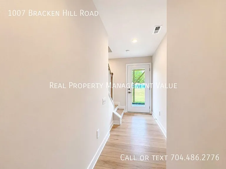 1007 Bracken Hill Rd — Photo 3