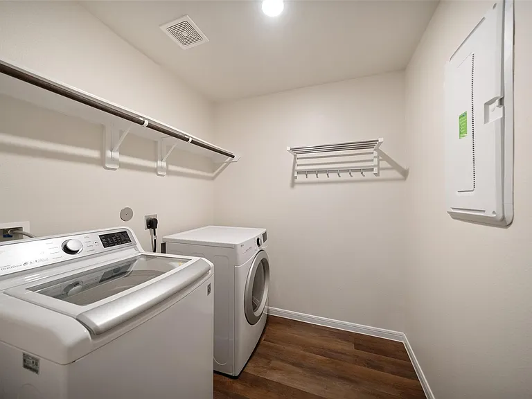 14551 Maple Field Dr — Photo 22