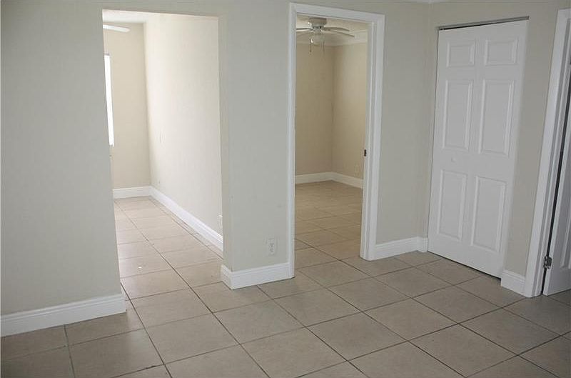 2nd image of 501 N 24th Ave APT 2