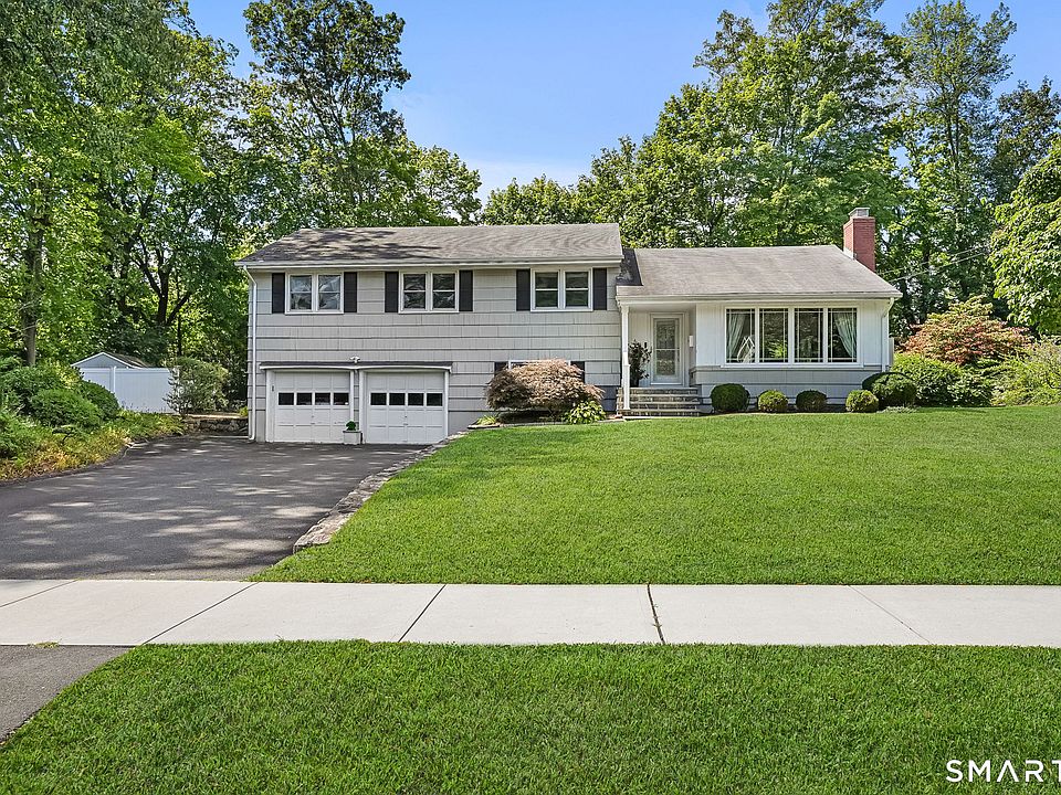 1st image of 6 Field Crest Road