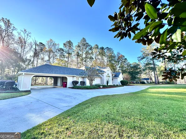 27 Williams St, Mc Rae, GA 31055