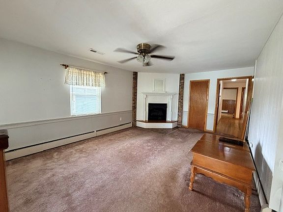 2nd image of 309 N Vance Dr