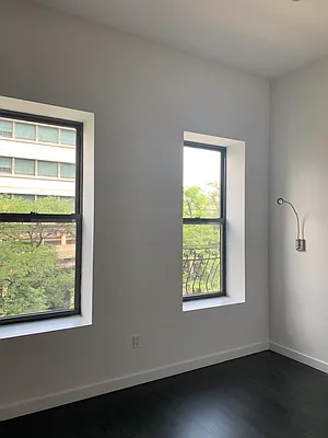 Rented by Oxford Property Group | media 10