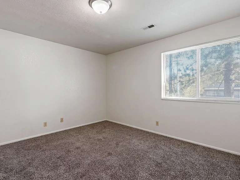 Highlander Cove — Photo 19