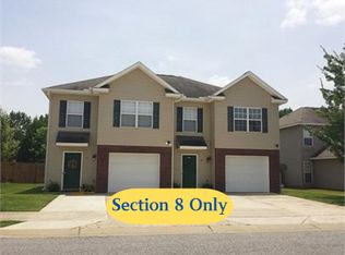 84 Pine Meadow Cir, Elmore, AL 36025