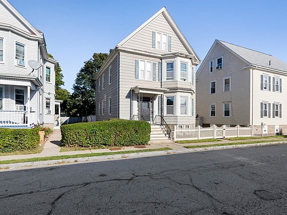 3rd image of 126 Park St