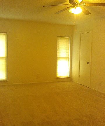 4th image of 6931 Spring Rose Dr