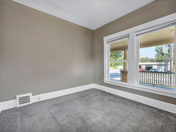 3rd image of 6202 Superior Ave #1