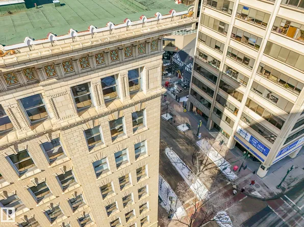 10134 100th St NW #807, Edmonton, AB T5J 0N8