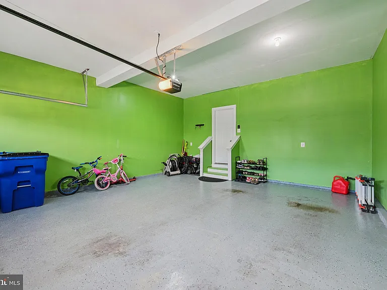 5830 Barts Way — Photo 33
