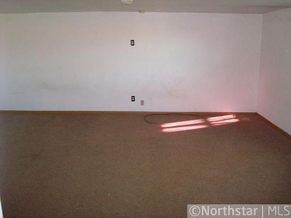 3rd image of 110 1st Ave S