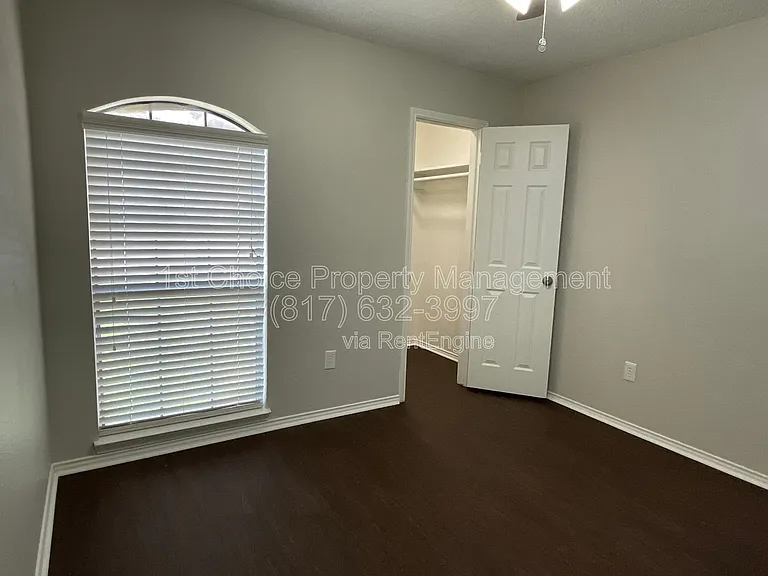 459 Little Valley Ct — Photo 36