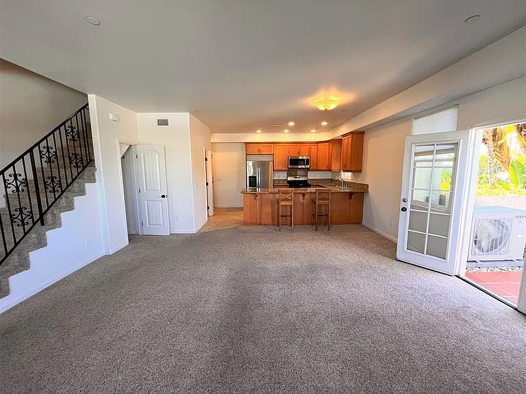 507 Pine Ave — Photo 5