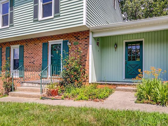 4th image of 6040 Oriole Ln
