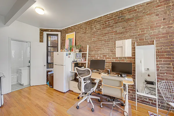 Rented by Home by Choice LLC | media 9