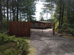 1805 Lake Dr SW, Lakebay, WA 98349