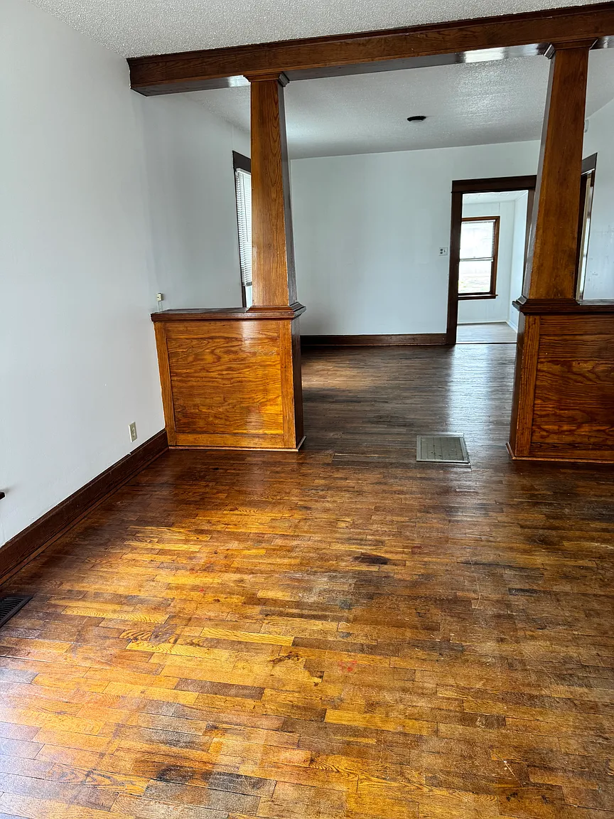 1204 Lake Land Blvd photo 1