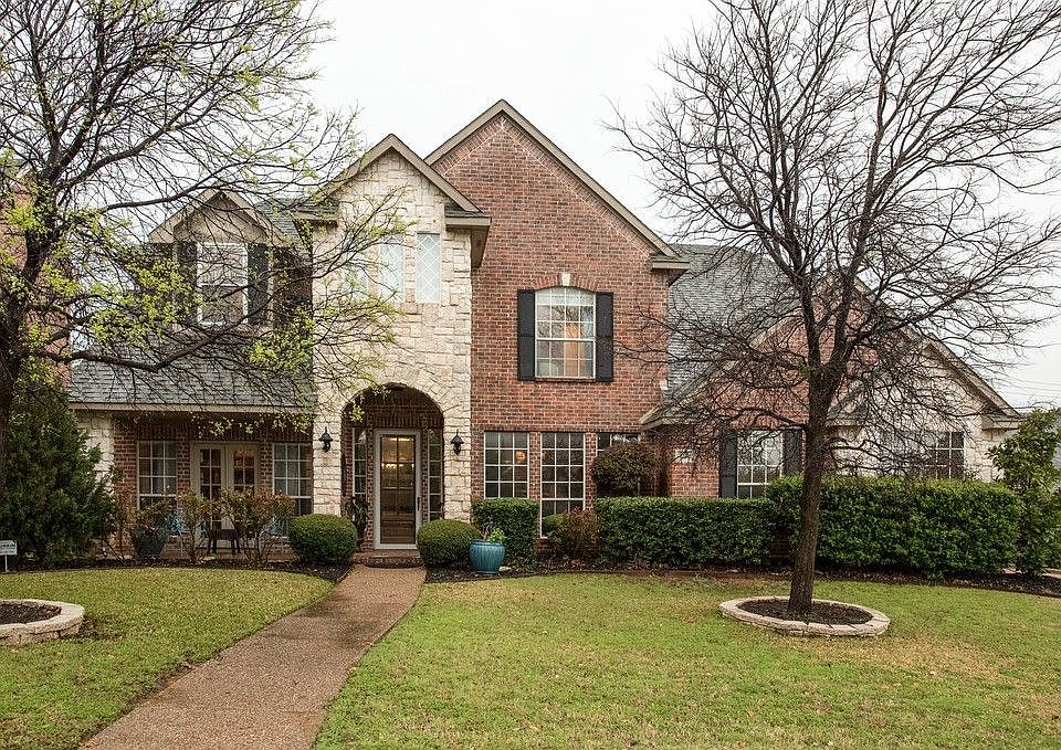 1st image of 3229 Shadow Wood Cir