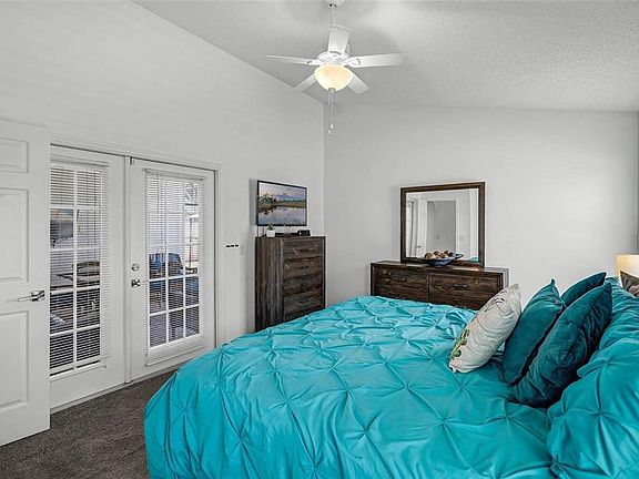 5th image of 8065 Indian Creek Blvd