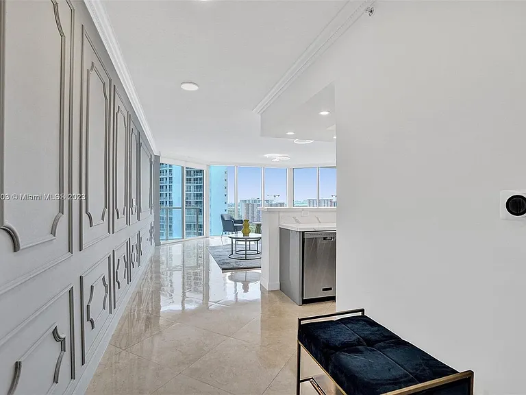 16699 Collins Ave #1908 — Photo 4