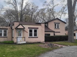 556 S Lyman Ave, Des Plaines, IL 60016