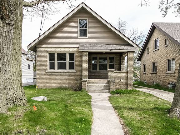 005-Front_View-4073736-medium