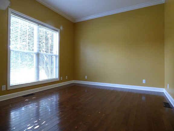 3rd image of 3532 Teal Dr