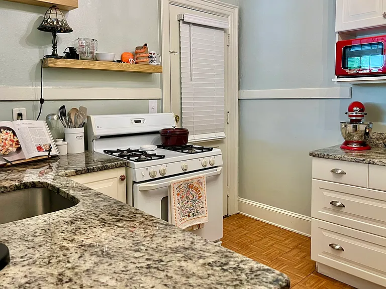 1300 Briarcliff Rd NE #11 — Photo 18