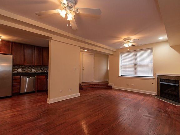 4th image of 7524 N Winchester Ave #W