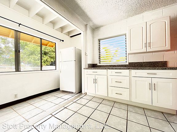 4th image of 89 Kaneohe Bay Dr #10589512