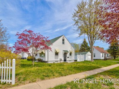 2756 Liberty Rd, Norton Shores, MI, 49441