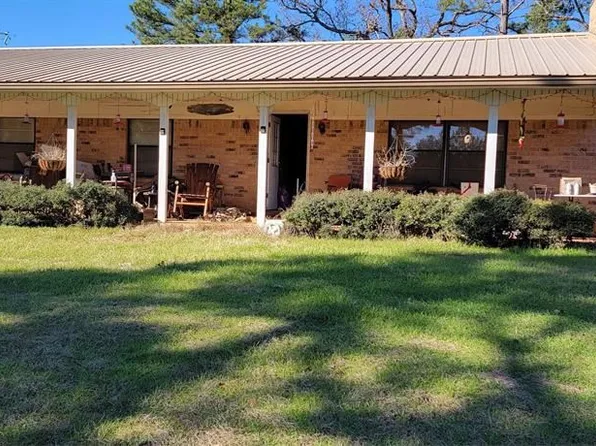 470 An County Rd #1100, Palestine, TX 75801