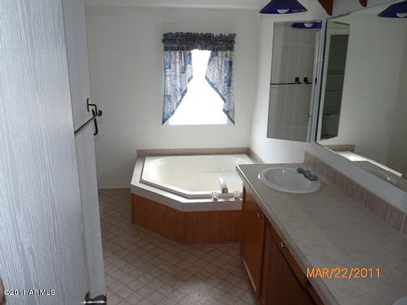 5th image of 32716 W MANRAD Drive