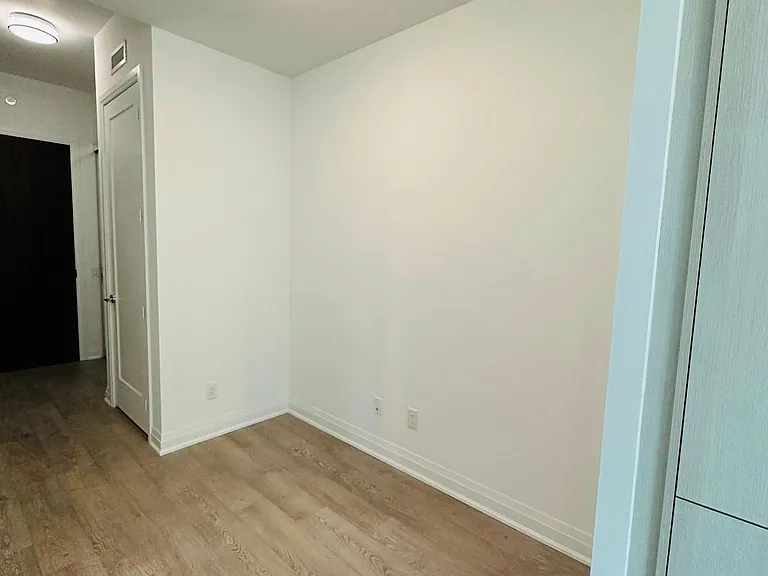 280 Howland Ave #601 — Photo 8