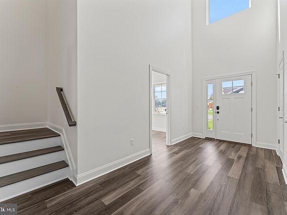 4th image of 14 Patrick Ct