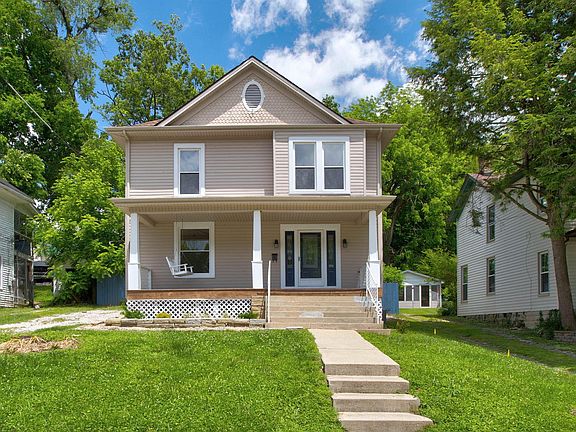 3rd image of 33 Samuels Ave