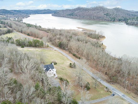 2nd image of 378 Holleman Bend Ln