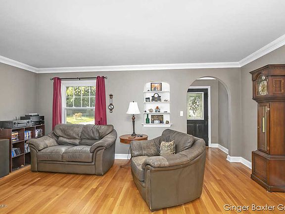 4th image of 1875 Gratiot St NW