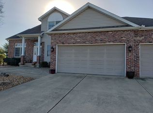 1152 Wedgewood Ct, Decatur, IL 62526