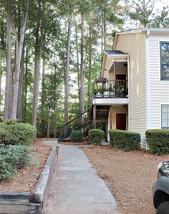 604 Windchase Ln Stone Mountain GA Zillow