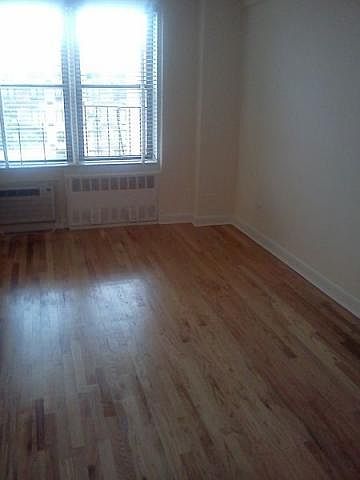 1st image of 3244 43rd St