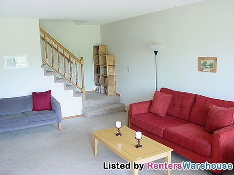 3rd image of 5465 Orleans Ln N APT 3