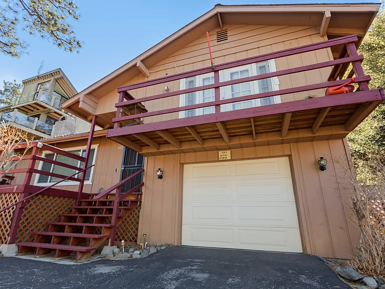 5203 Desert View Dr — Photo 21